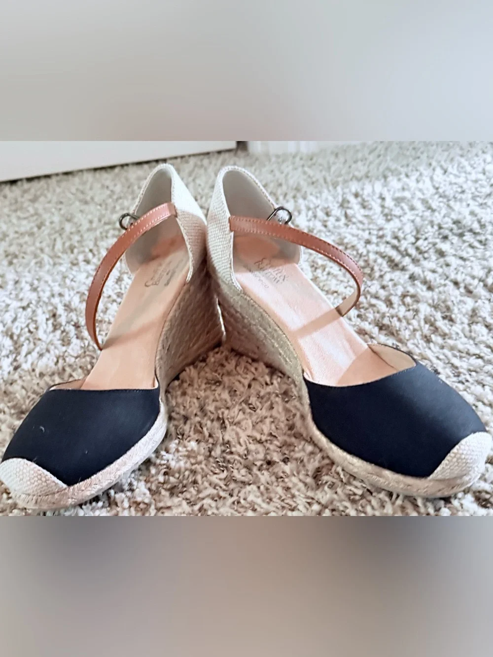 N/A stylish wedge